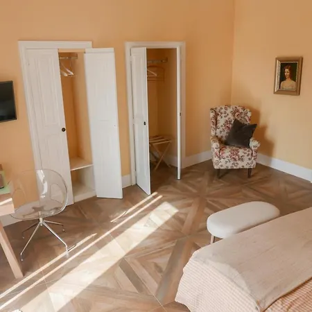 Apartman Dimora121 *